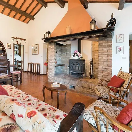 Holiday home Collesanto