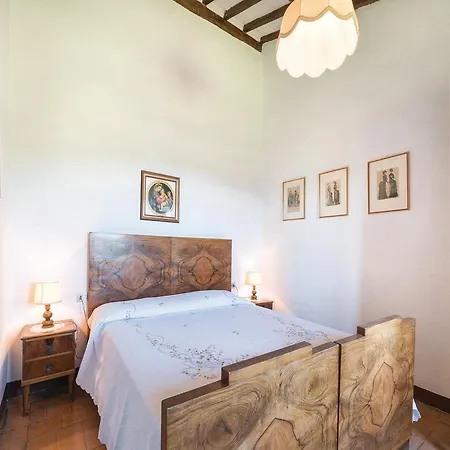 Holiday home Collesanto *